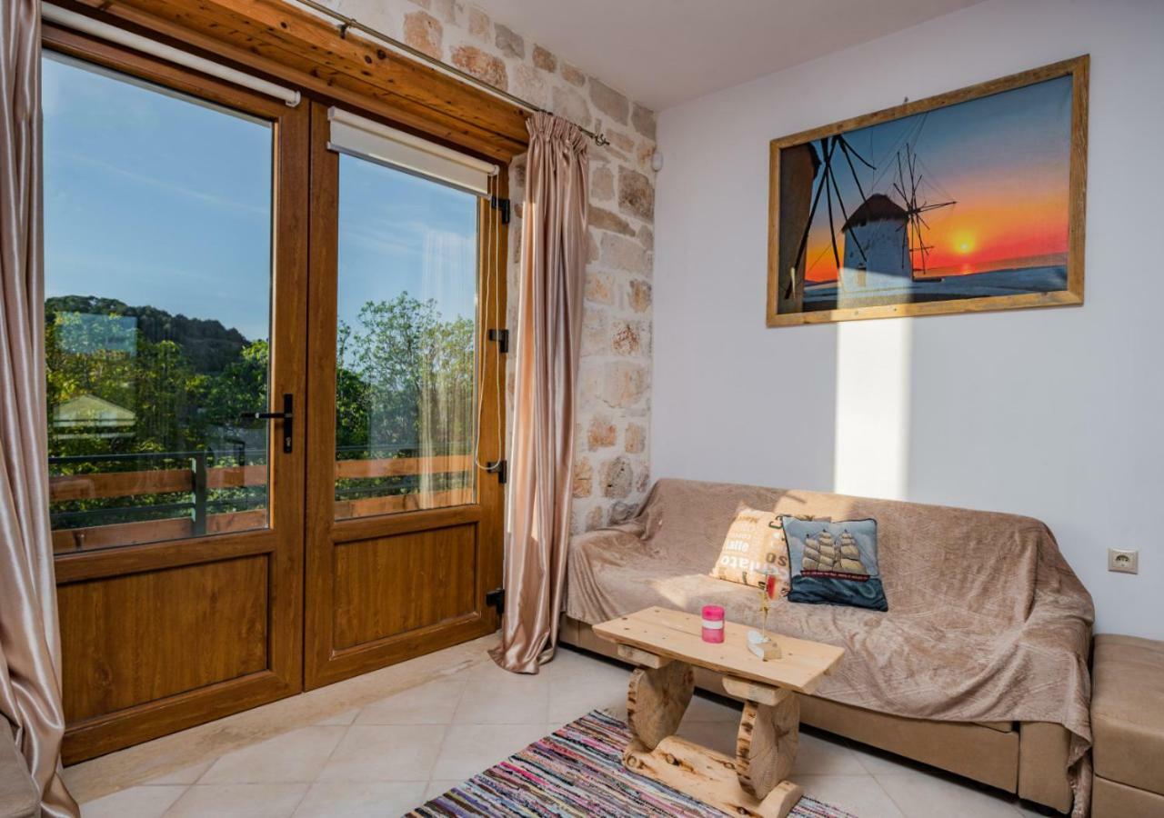 Villa Windmill Near Shipwreck Beach Волиме Экстерьер фото