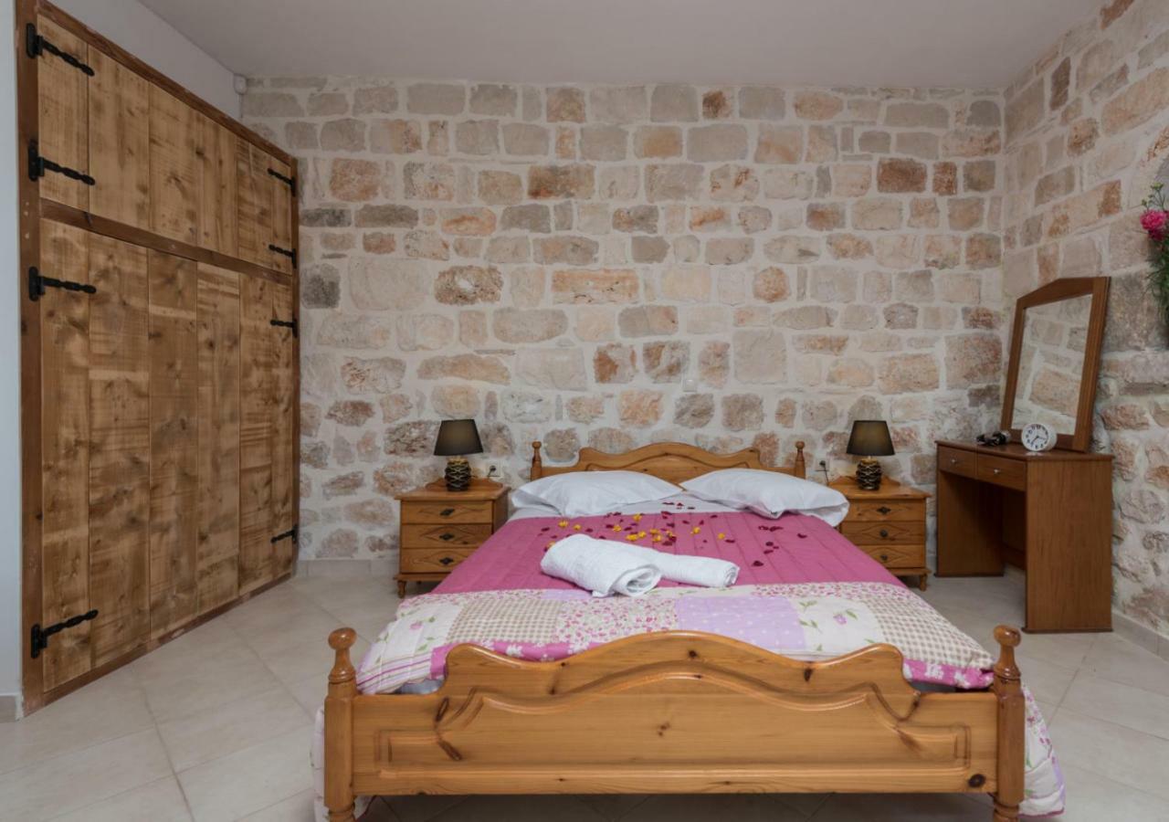 Villa Windmill Near Shipwreck Beach Волиме Экстерьер фото